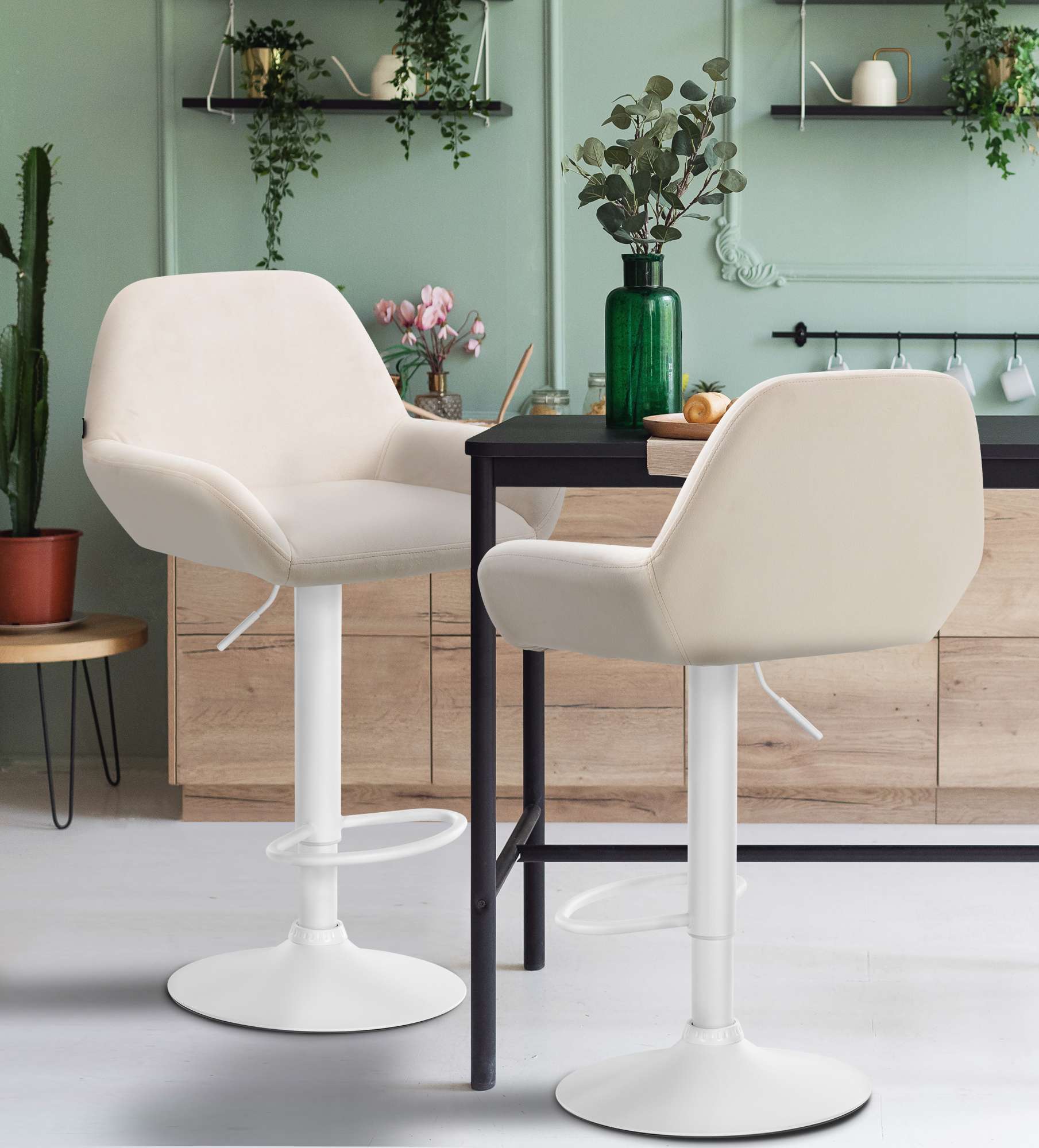 Set med 2 stycken Braga Sammet Barstolar