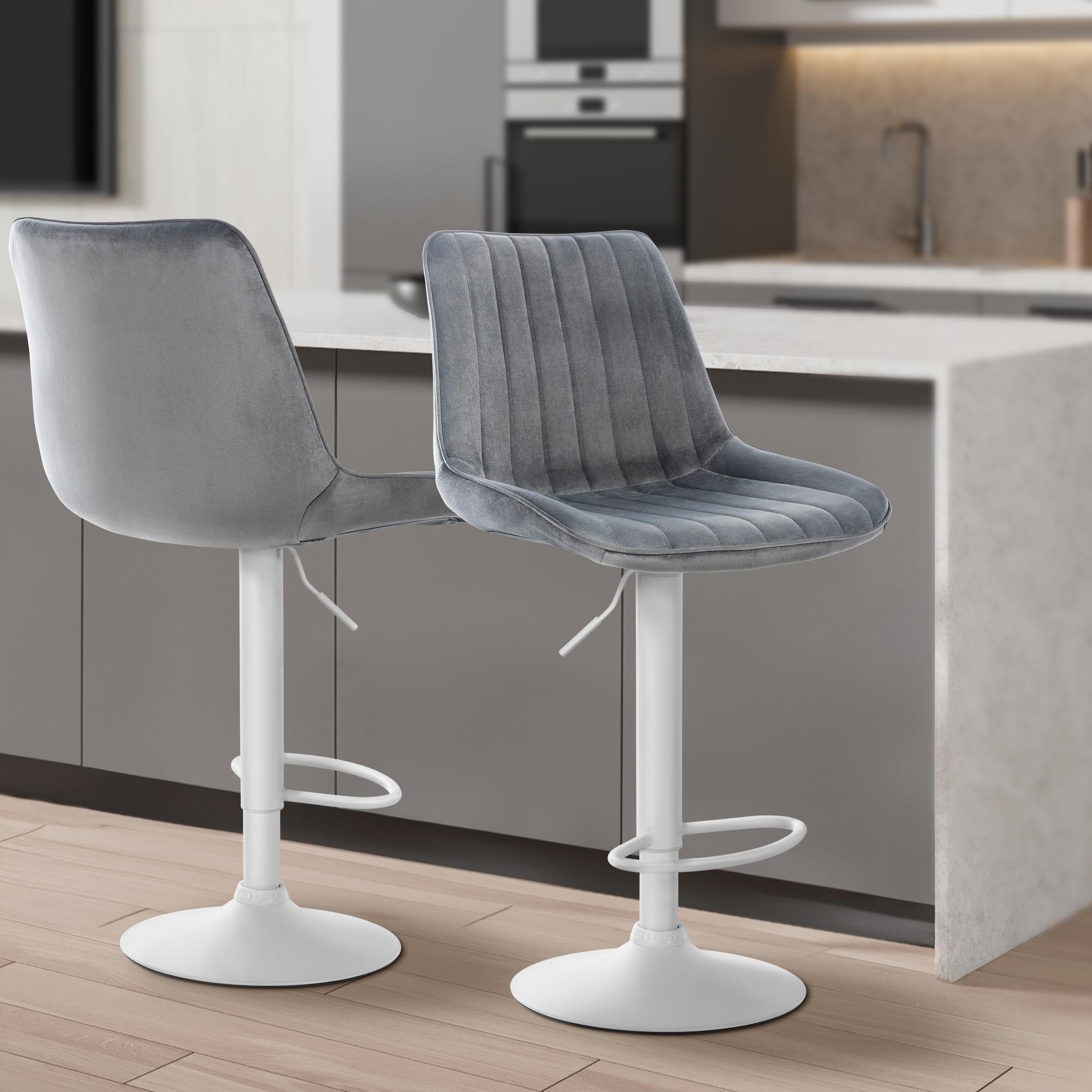 Barstol Toni sammet &ndash; elegant design och bekväm sits. Perfekt för kök eller hembar. Finns i flera färger.