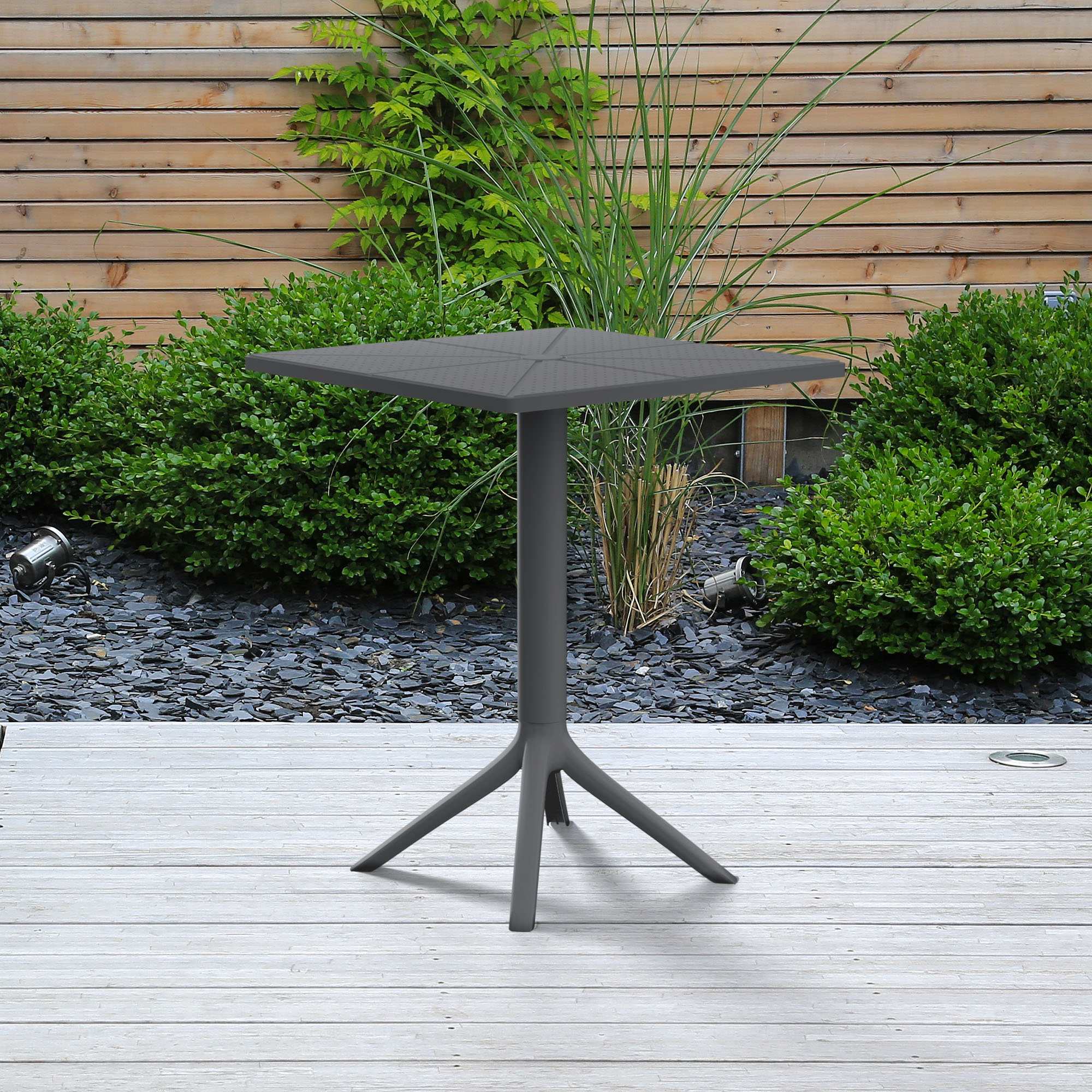Trädgårdsbord Nuvela 60 x 60 cm ? Väderbeständig, UV-resistent, lättskött