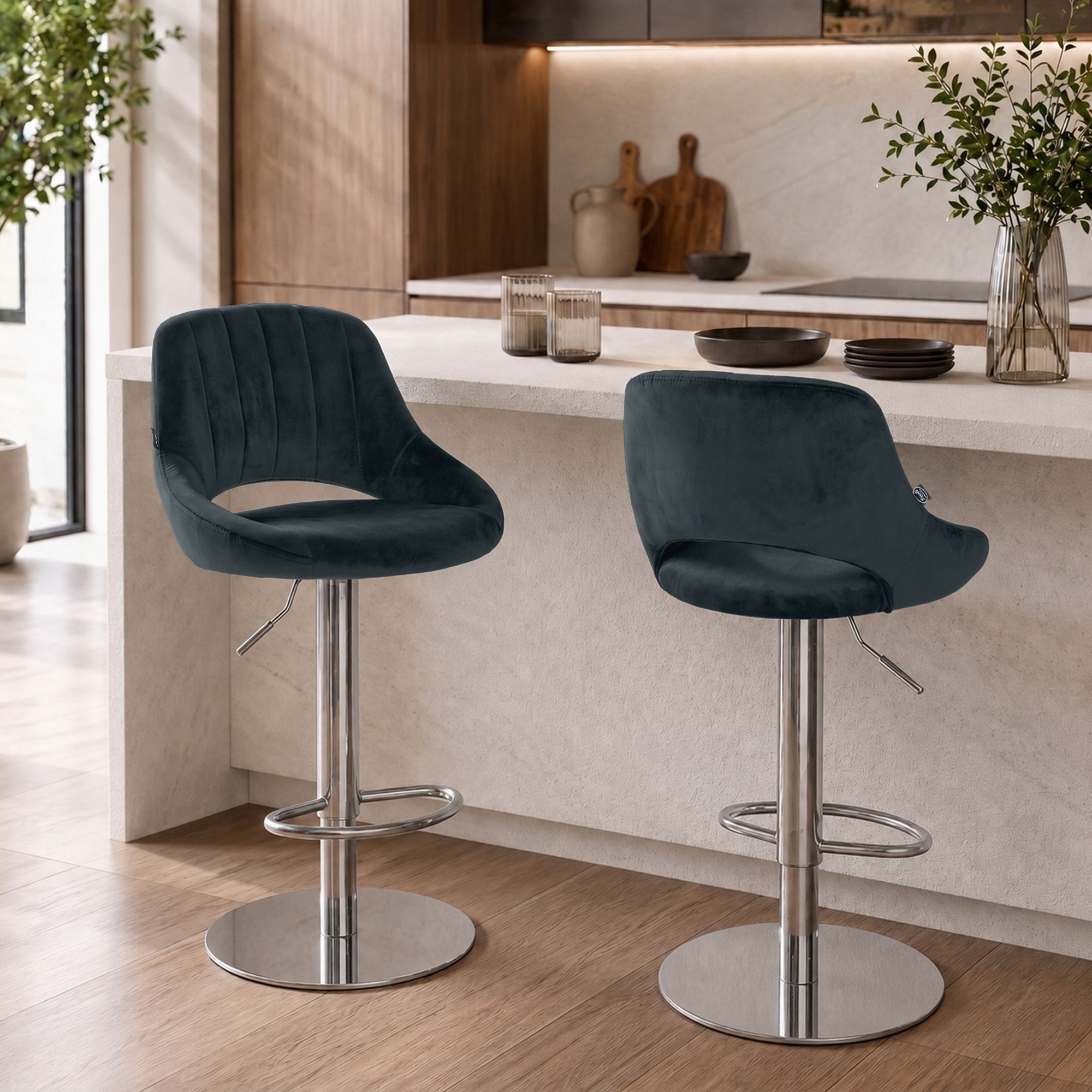 2-pack barstolar Milet i krom med extra tung fot